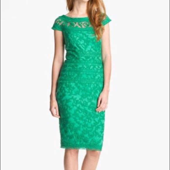 Tadashi Shoji Dresses & Skirts - Tadashi Shoji Embroidered Lace Sheath Dress Size 6